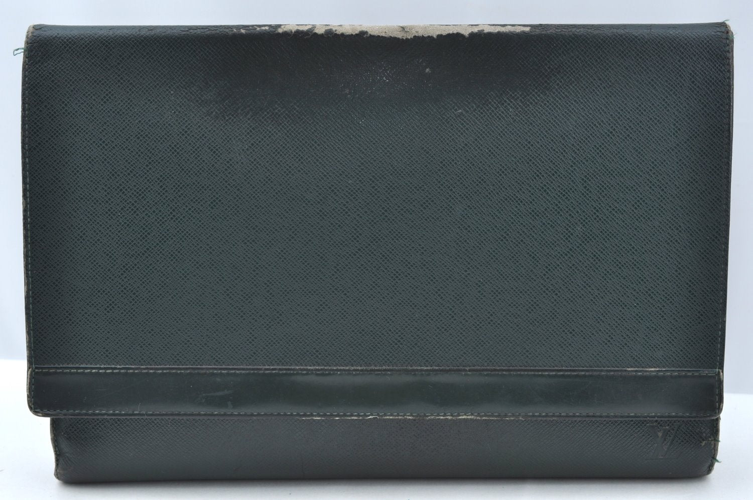 Auth Louis Vuitton Taiga Volga Document case Clutch Bag Green M30204 LV K4203