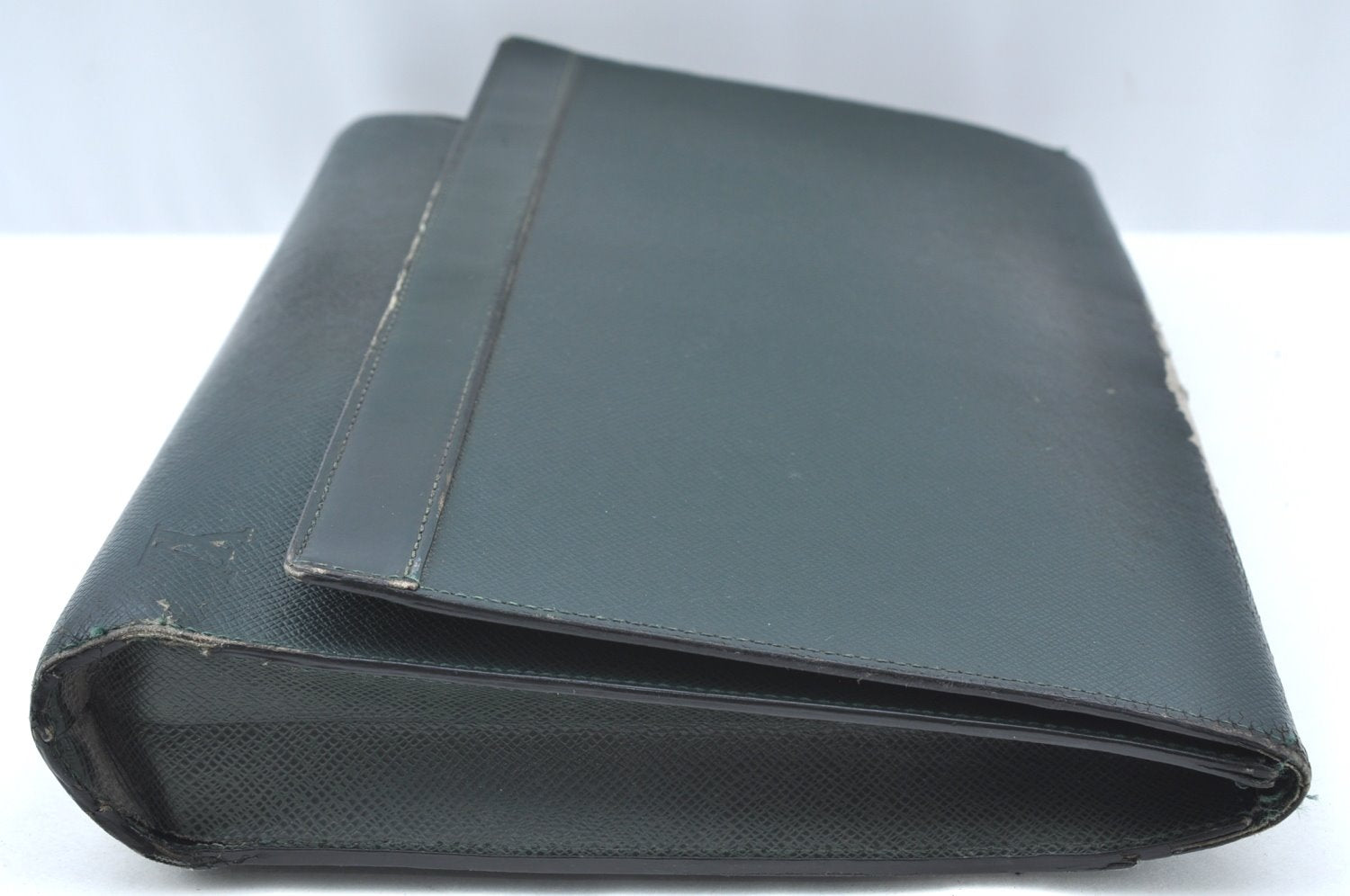 Auth Louis Vuitton Taiga Volga Document case Clutch Bag Green M30204 LV K4203