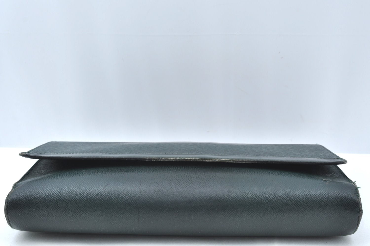 Auth Louis Vuitton Taiga Volga Document case Clutch Bag Green M30204 LV K4203