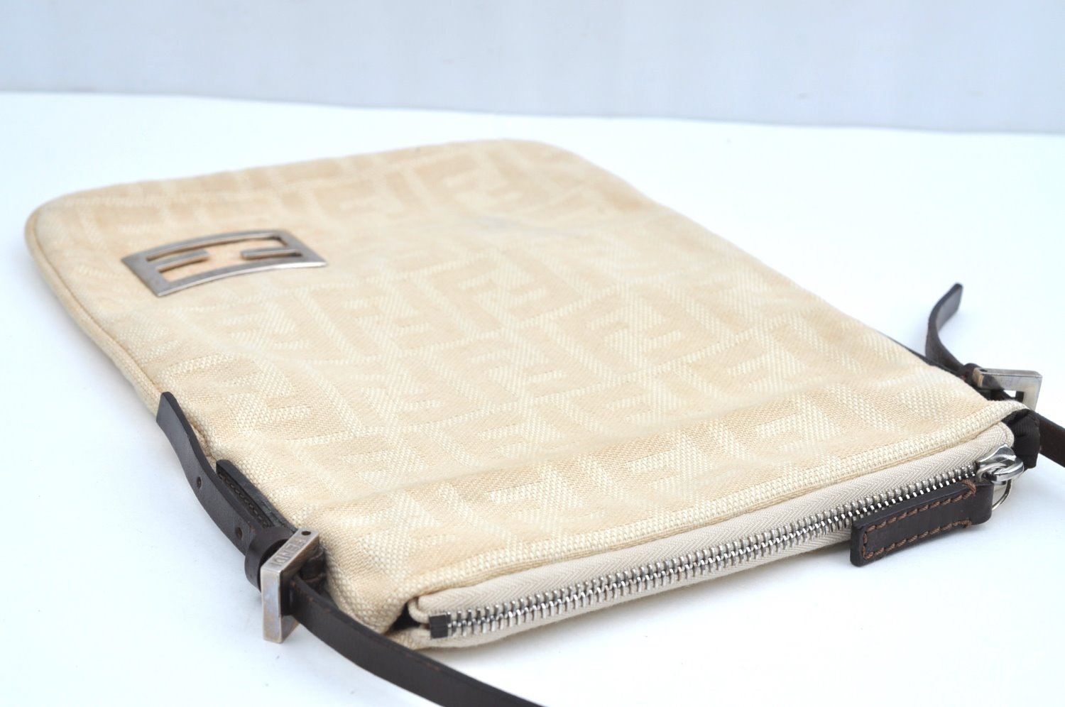 Authentic FENDI Zucca Shoulder Hand Bag Purse Canvas Leather Beige K4207