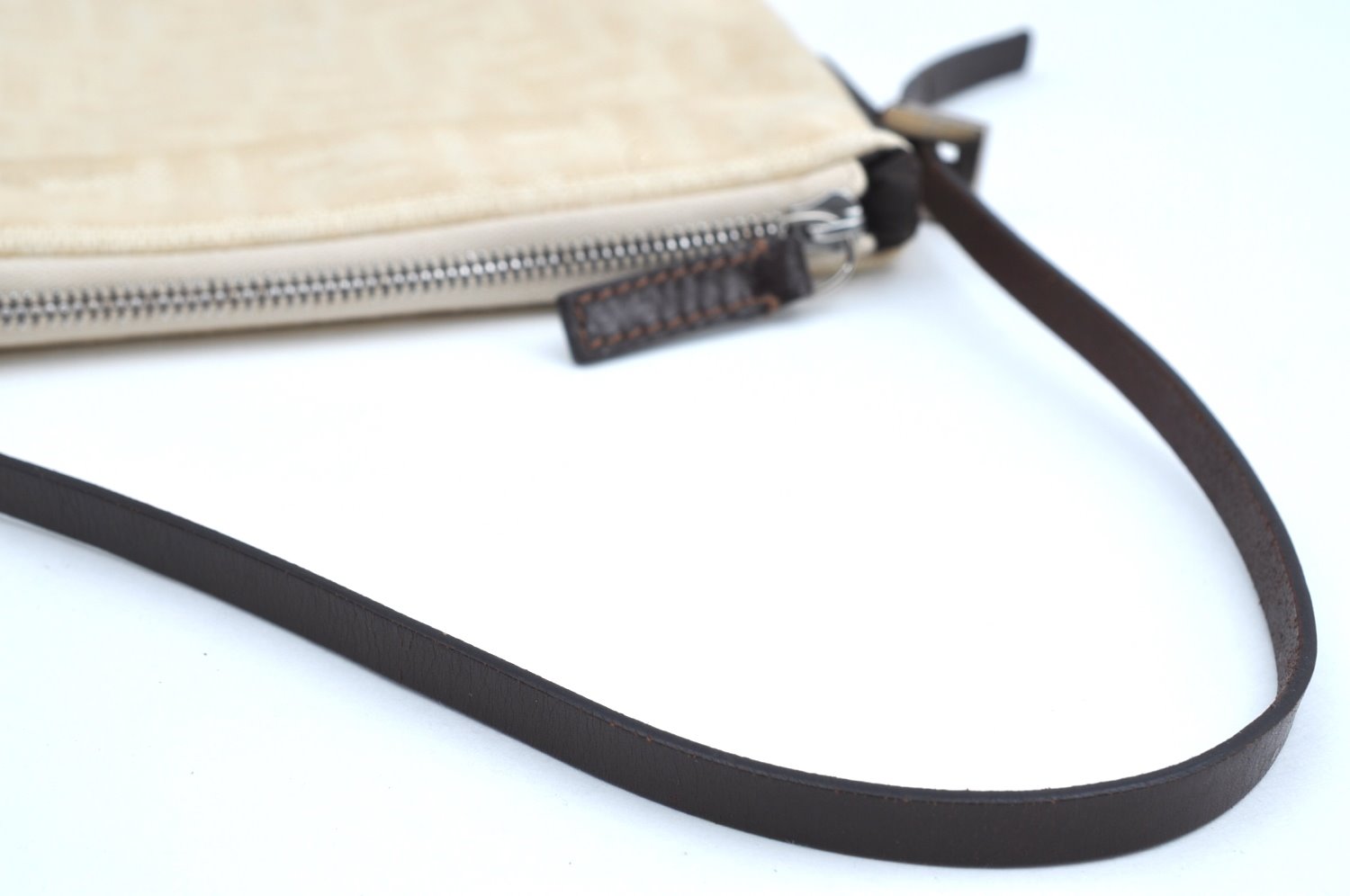 Authentic FENDI Zucca Shoulder Hand Bag Purse Canvas Leather Beige K4207
