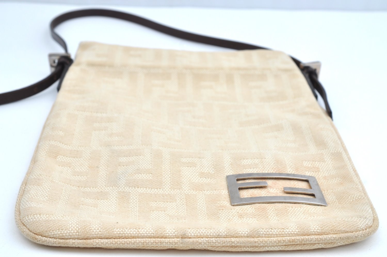 Authentic FENDI Zucca Shoulder Hand Bag Purse Canvas Leather Beige K4207