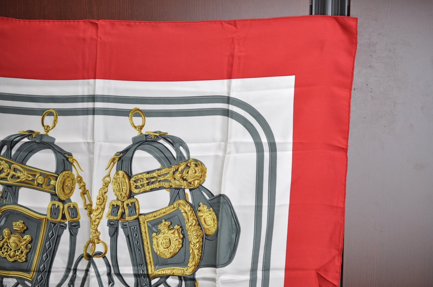 Authentic HERMES Carre 90 Scarf 