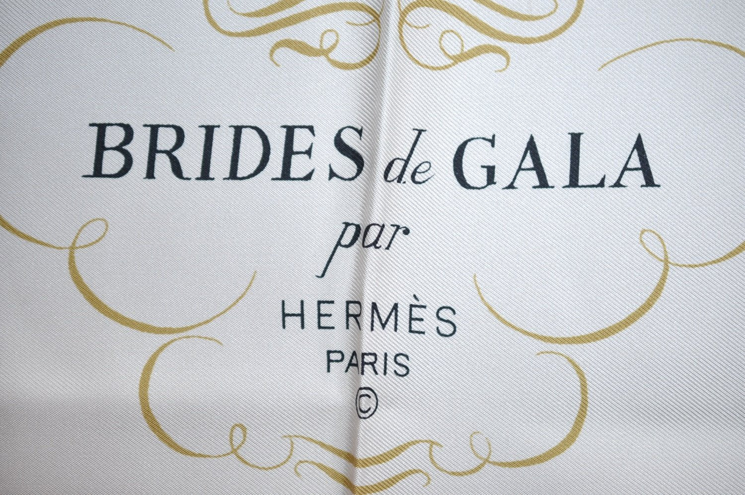 Authentic HERMES Carre 90 Scarf 