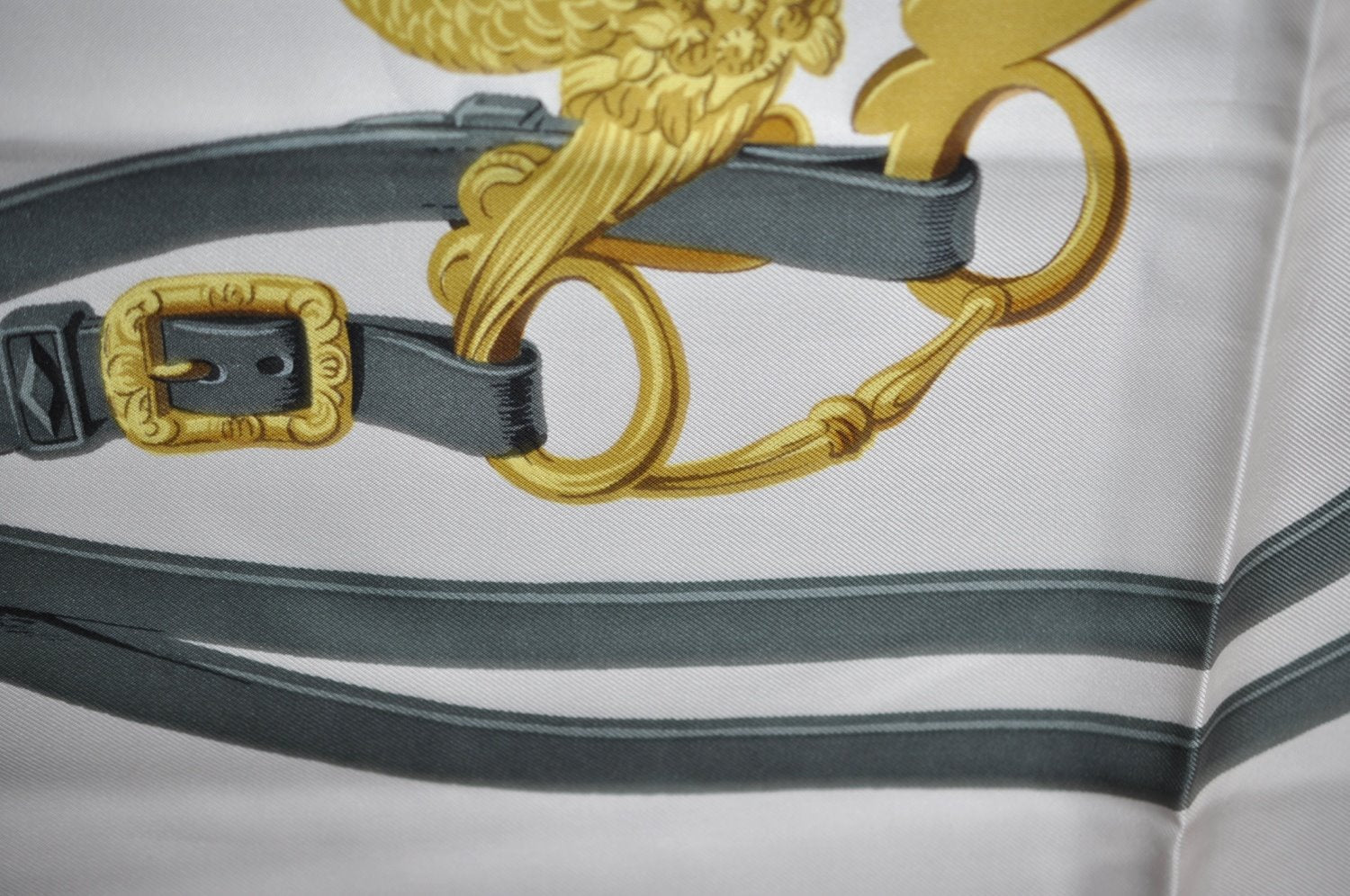 Authentic HERMES Carre 90 Scarf 