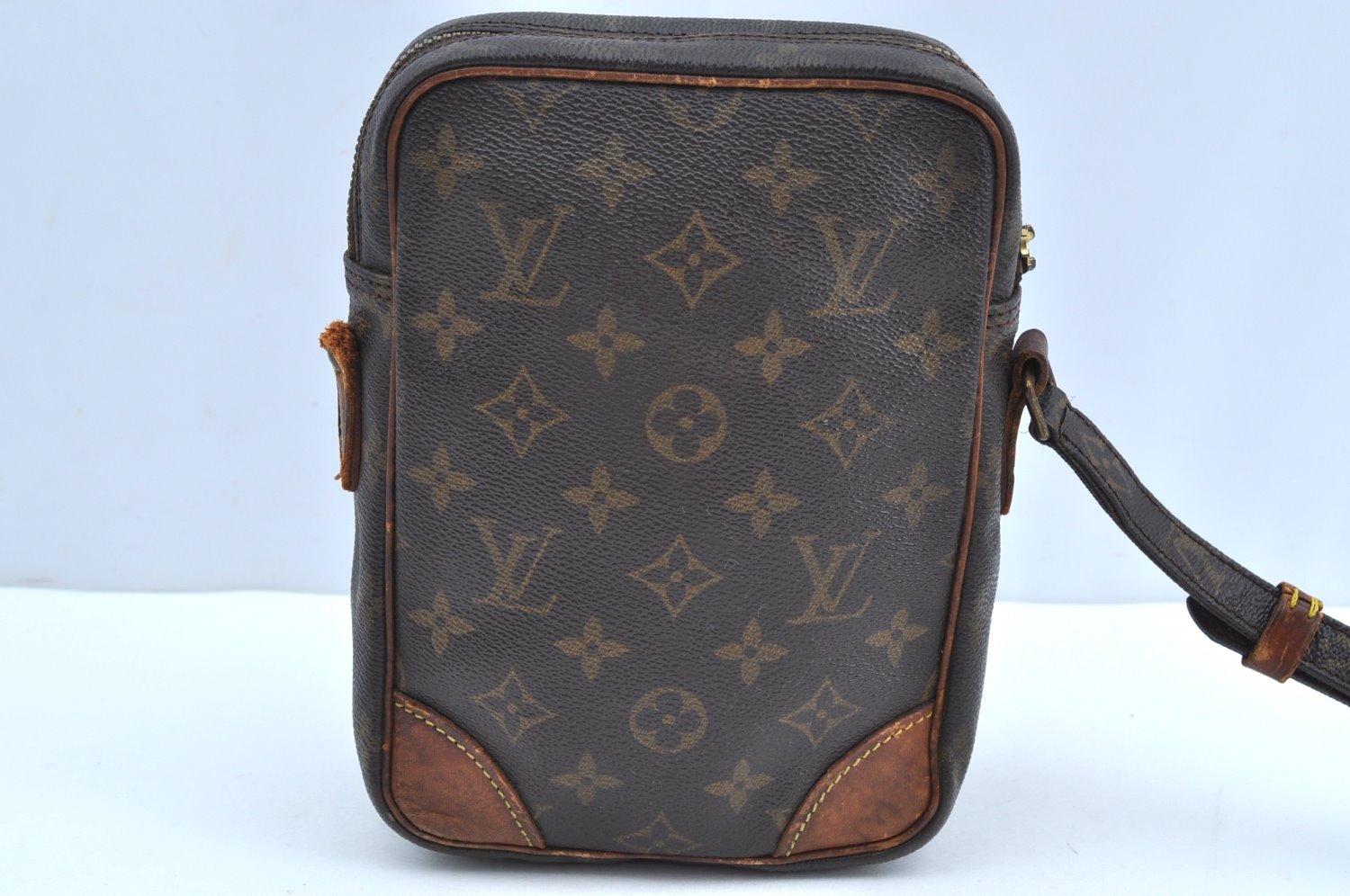 Authentic Louis Vuitton Monogram Amazone Shoulder Cross Bag M45236 Junk K4233