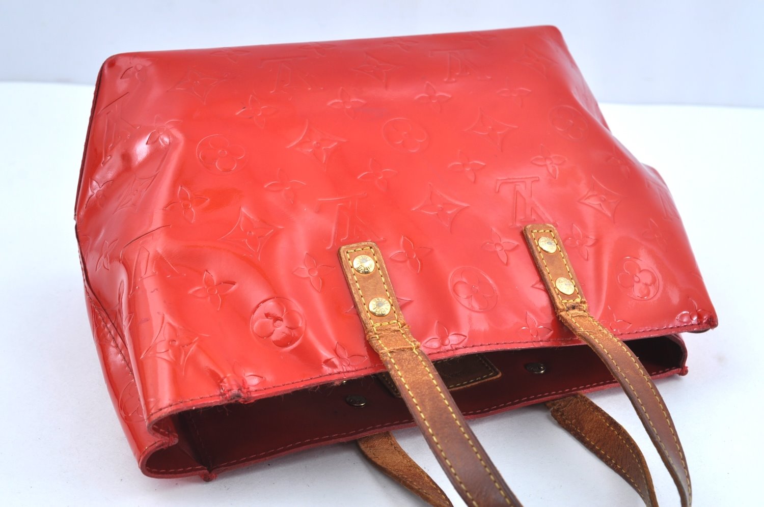 Authentic Louis Vuitton Vernis Reade PM Hand Bag Red M91088 LV K4234