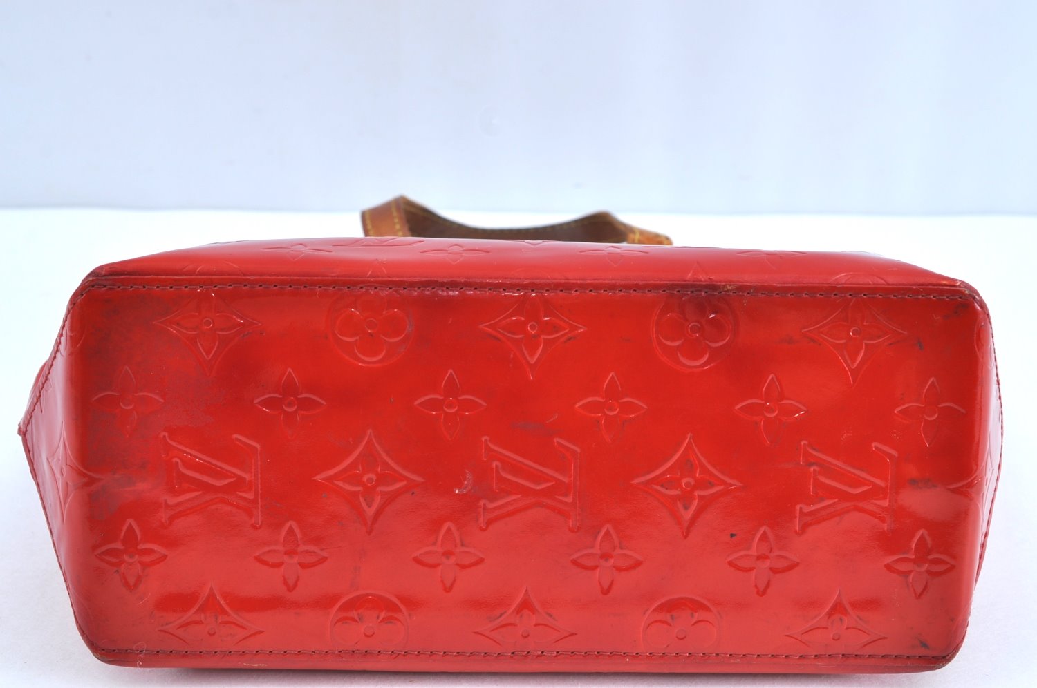 Authentic Louis Vuitton Vernis Reade PM Hand Bag Red M91088 LV K4234