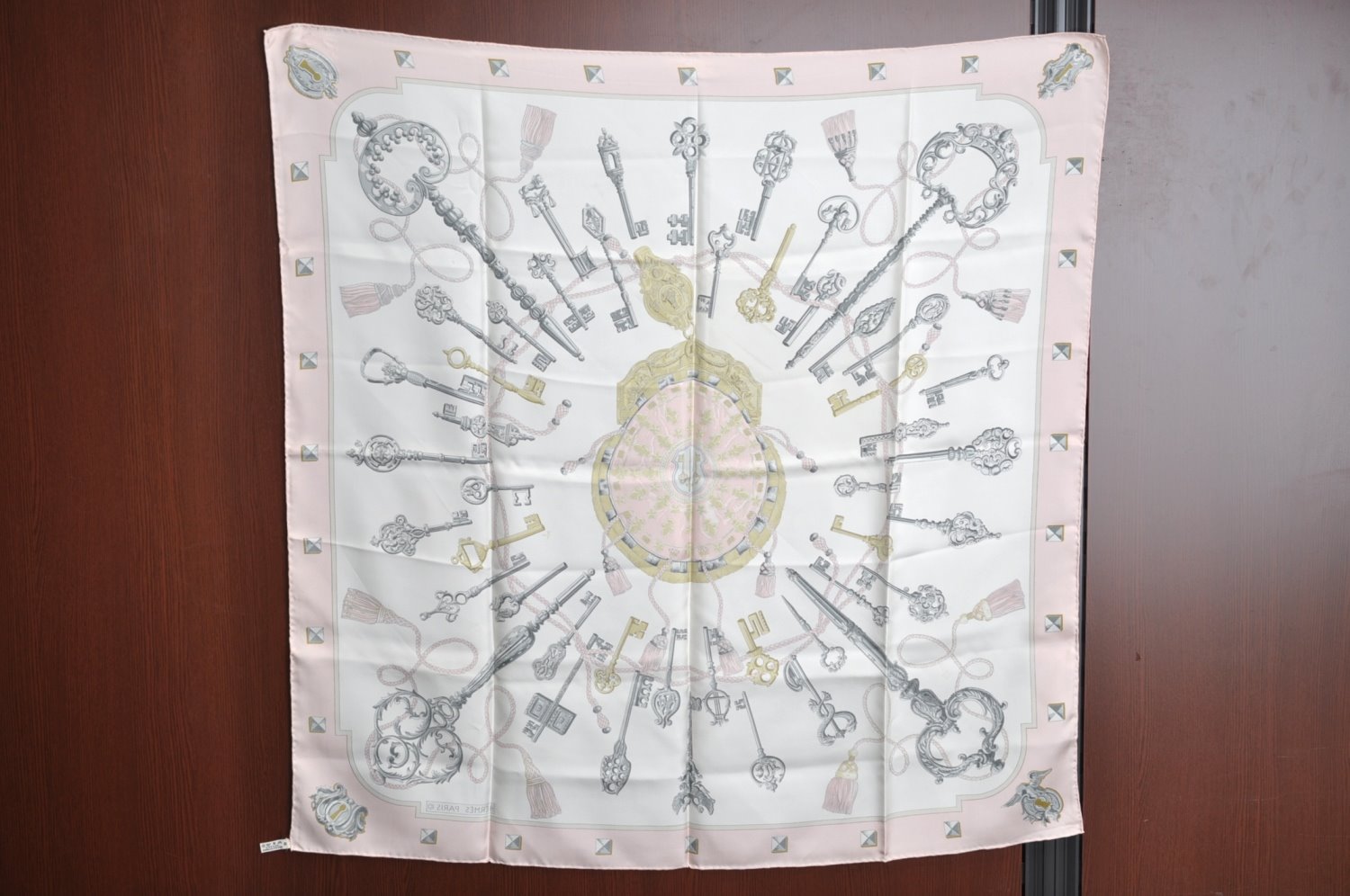 Authentic HERMES Carre 90 Scarf 