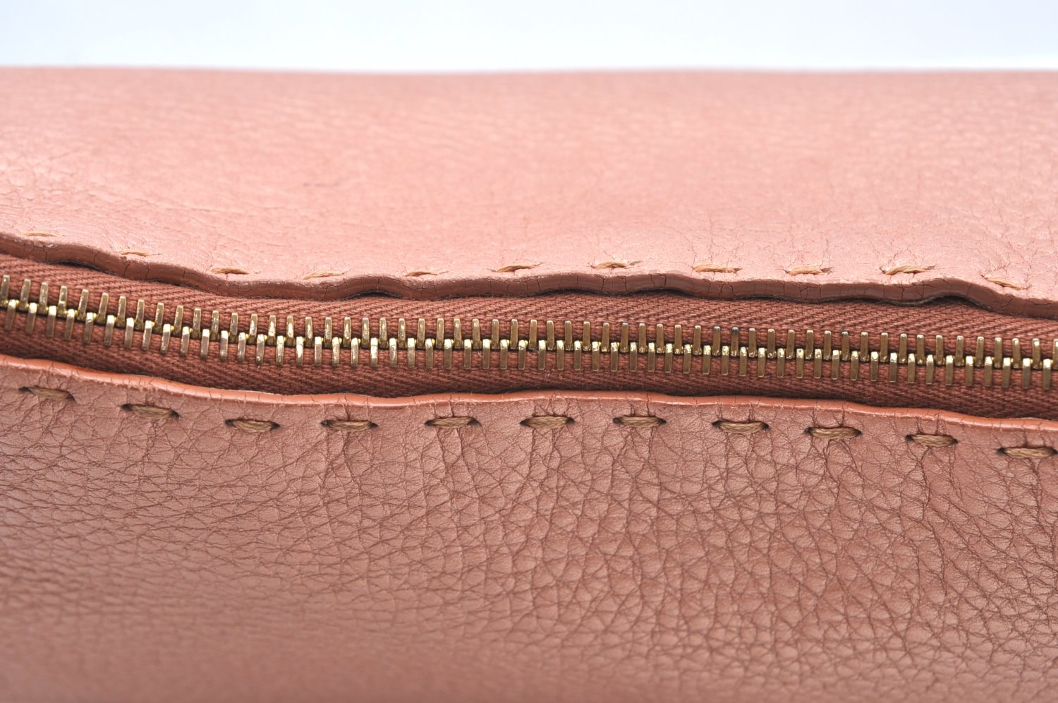 Authentic FENDI Selleria Shoulder Cross Body Bag Purse Leather Pink K4236