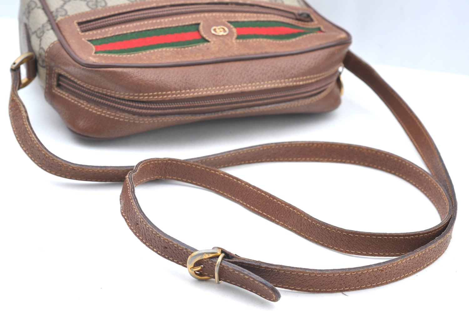 Authentic GUCCI Web Sherry Line Shoulder Cross Bag GG PVC Leather Brown K4241