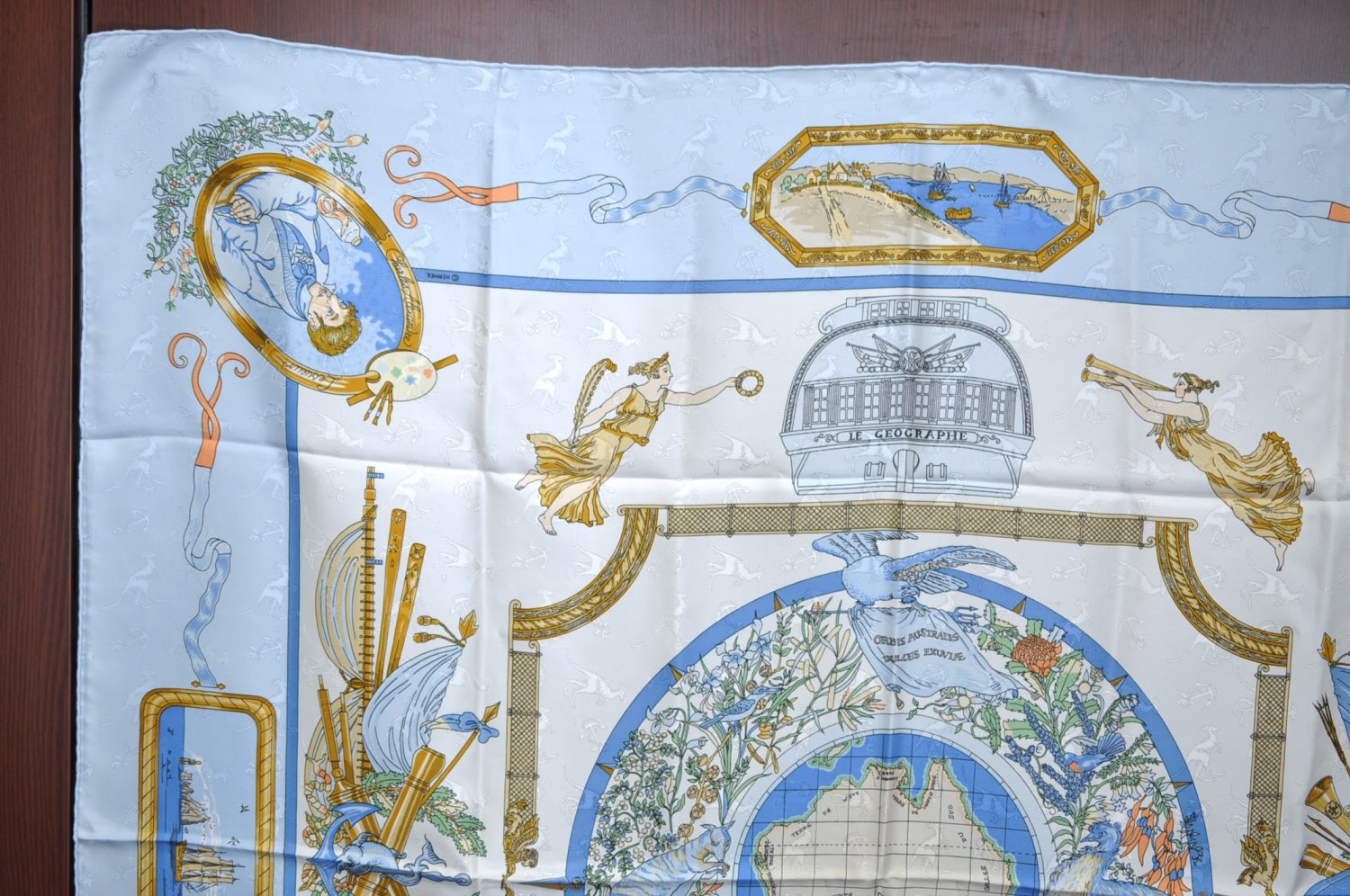 Authentic HERMES Carre 90 Scarf 