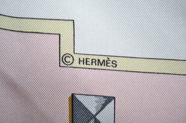 Authentic HERMES Carre 90 Scarf "LES CLES " Silk Pink K4252