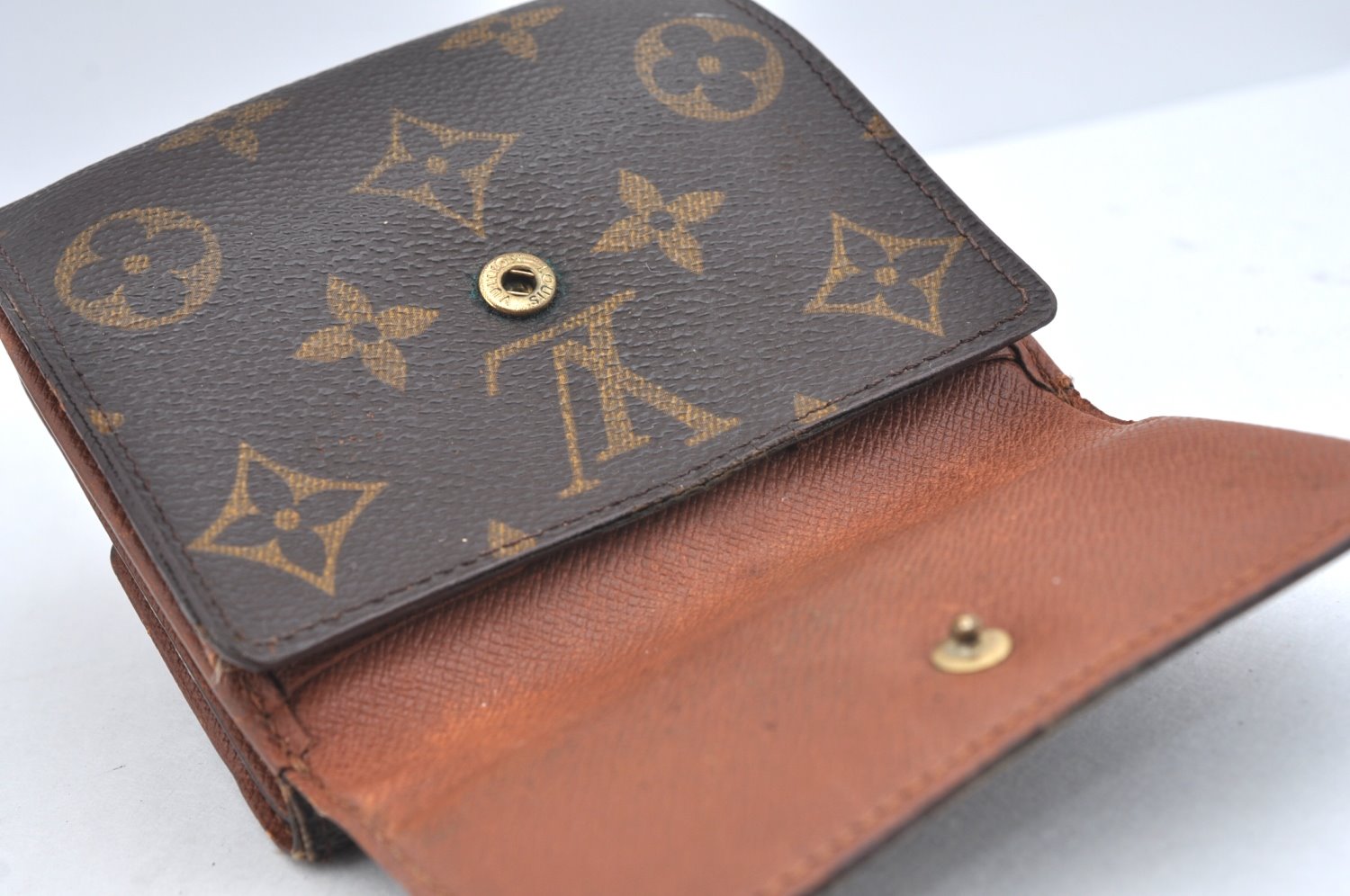 Authentic Louis Vuitton Monogram M61652 Porte Monnaie Billet Carte Credit K4290