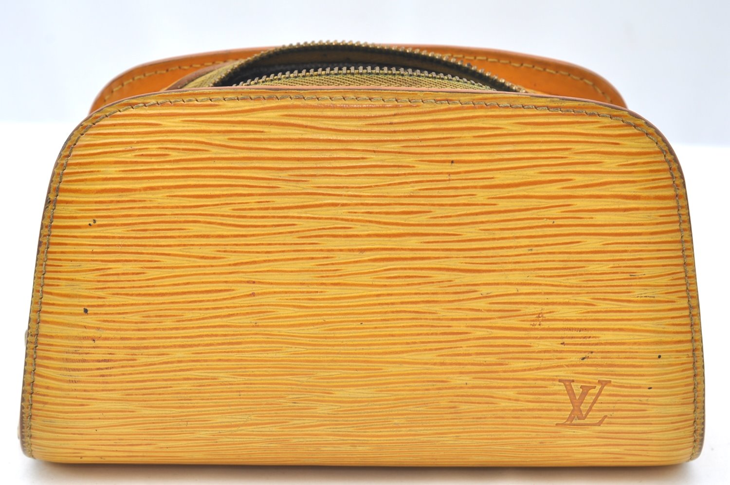 Authentic Louis Vuitton Epi Dauphine Cosmetic Pouch Yellow M48449 LV K4300