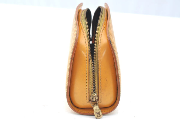 Authentic Louis Vuitton Epi Dauphine Cosmetic Pouch Yellow M48449 LV K4300