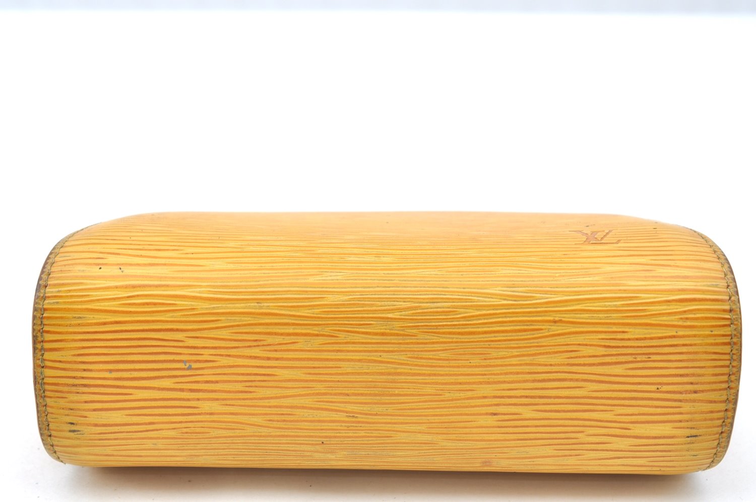 Authentic Louis Vuitton Epi Dauphine Cosmetic Pouch Yellow M48449 LV K4300