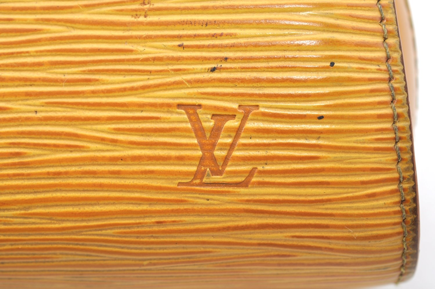 Authentic Louis Vuitton Epi Dauphine Cosmetic Pouch Yellow M48449 LV K4300