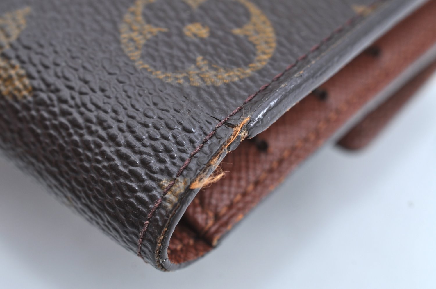 Authentic Louis Vuitton Monogram Porte Tresor International M61215 Wallet K4324