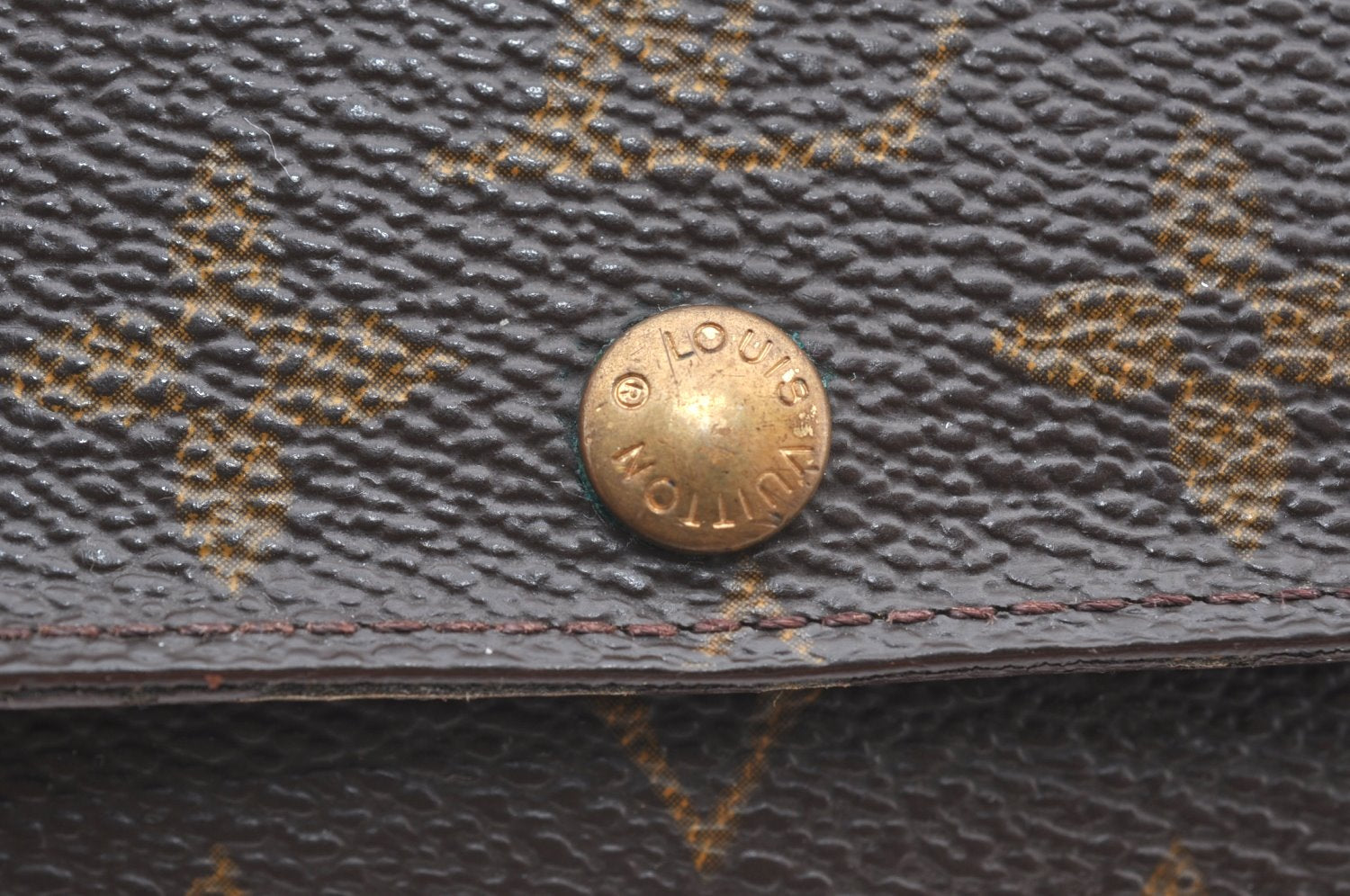 Authentic Louis Vuitton Monogram Multicles 6 Six Hooks Key Case M62630 LV K4337