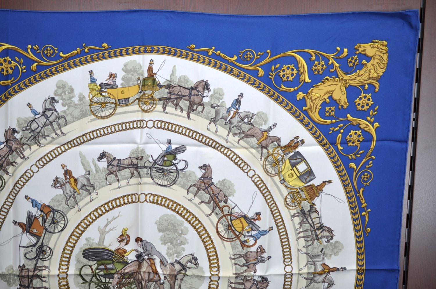 Authentic HERMES Carre 90 Scarf 