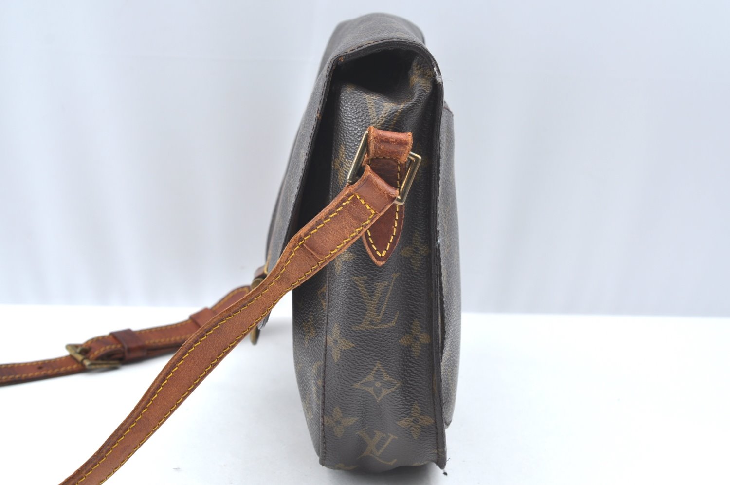 Authentic Louis Vuitton Monogram Saint Cloud GM M51242 Shoulder Cross Bag K4371