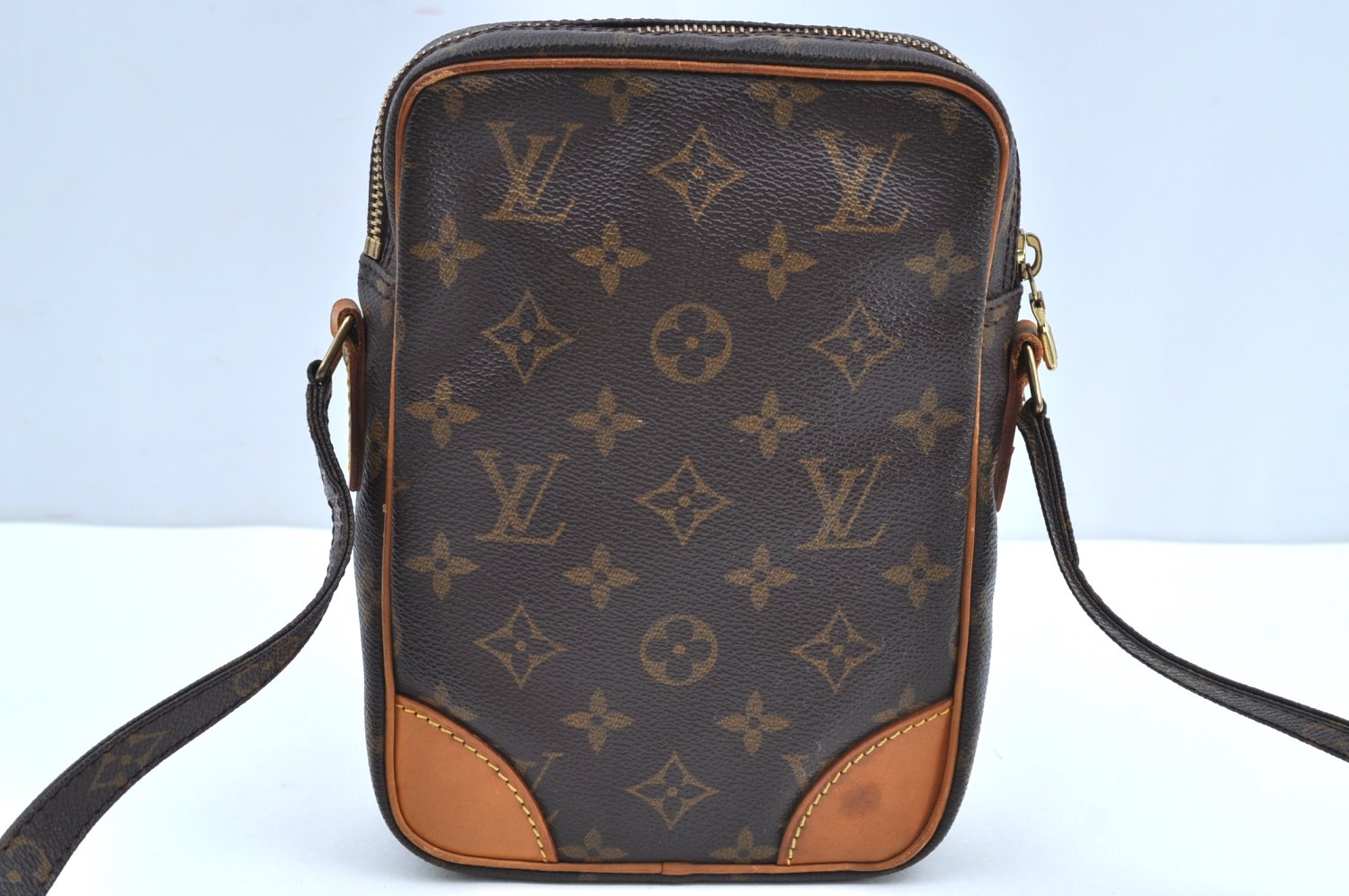 Authentic Louis Vuitton Monogram Danube Shoulder Cross Body Bag M45266 LV K4374