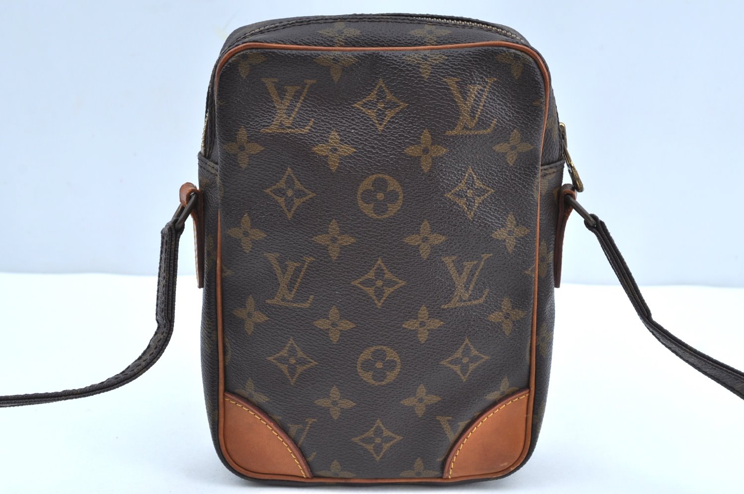 Authentic Louis Vuitton Monogram Danube Shoulder Cross Body Bag M45266 LV K4376