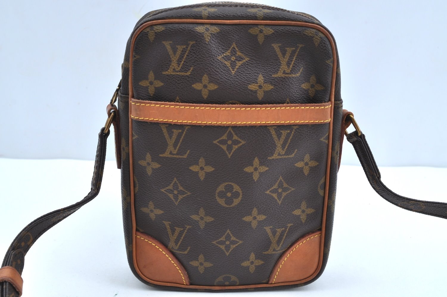 Authentic Louis Vuitton Monogram Danube Shoulder Cross Body Bag M45266 LV K4377