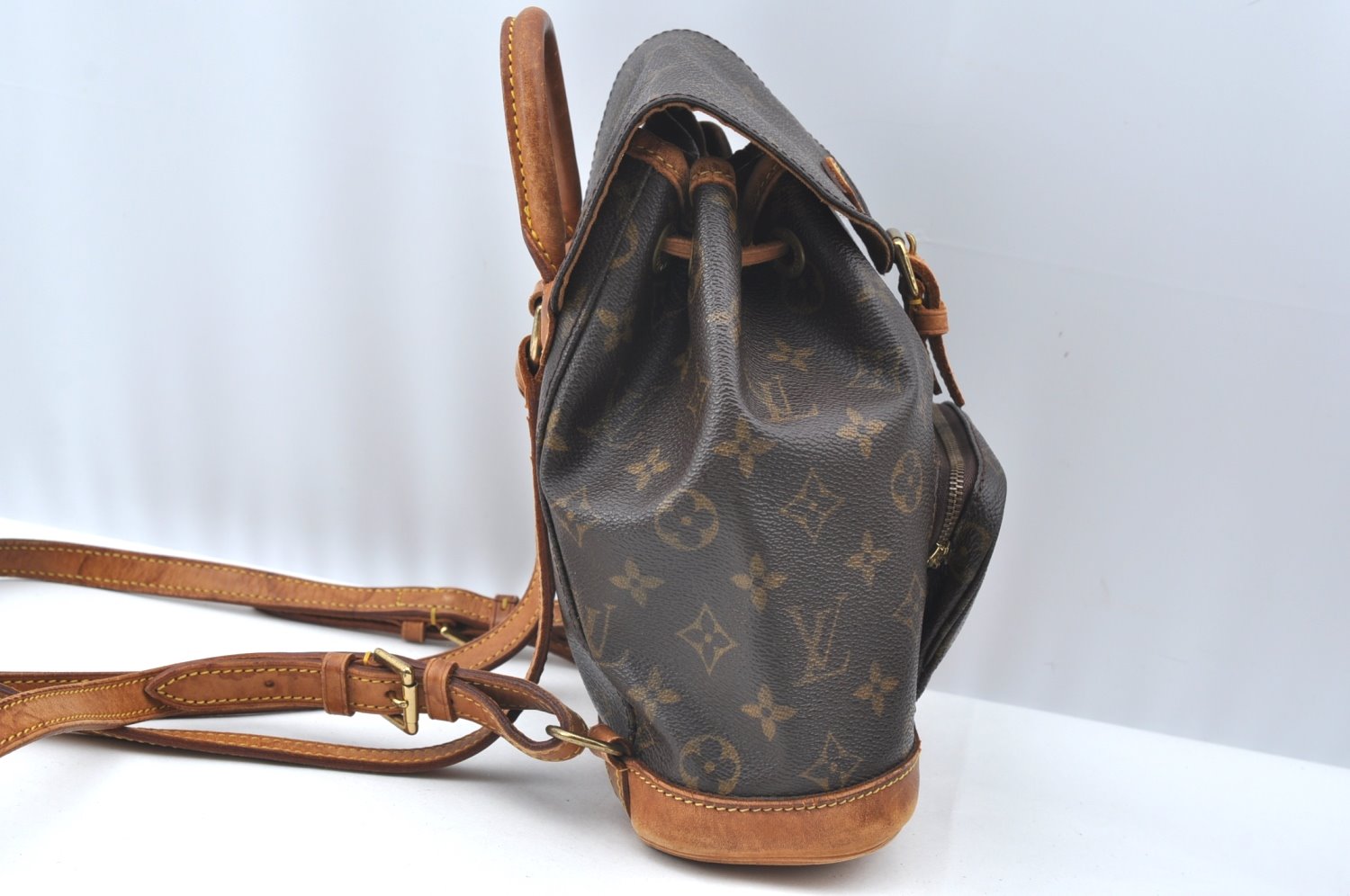 Authentic Louis Vuitton Monogram Montsouris PM Backpack M51137 LV K4382