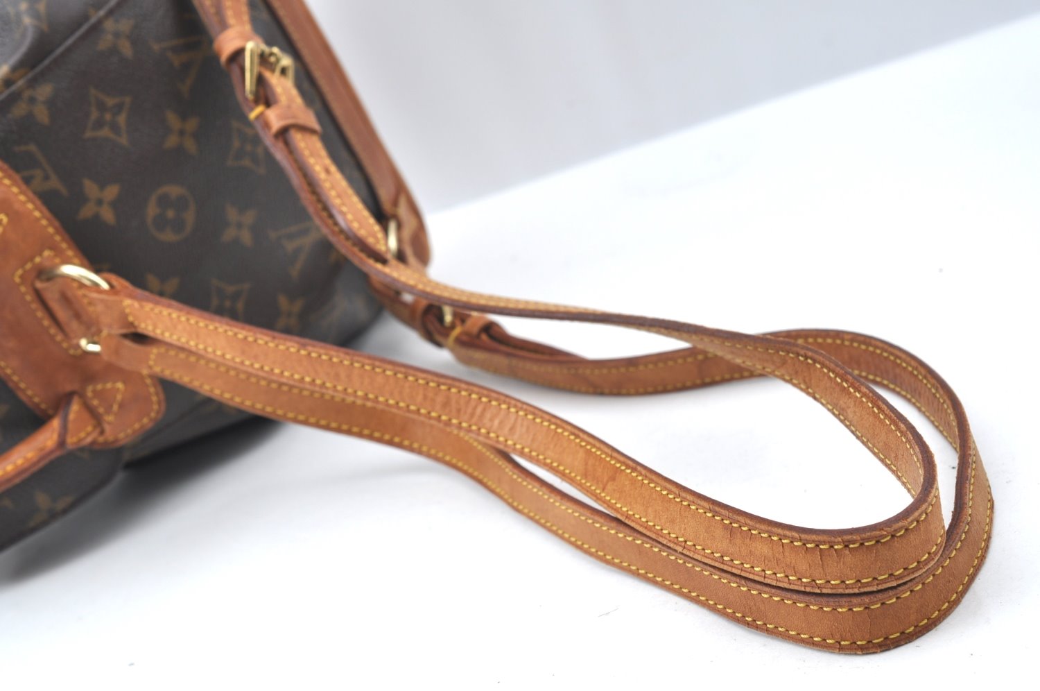 Authentic Louis Vuitton Monogram Montsouris PM Backpack M51137 LV K4382