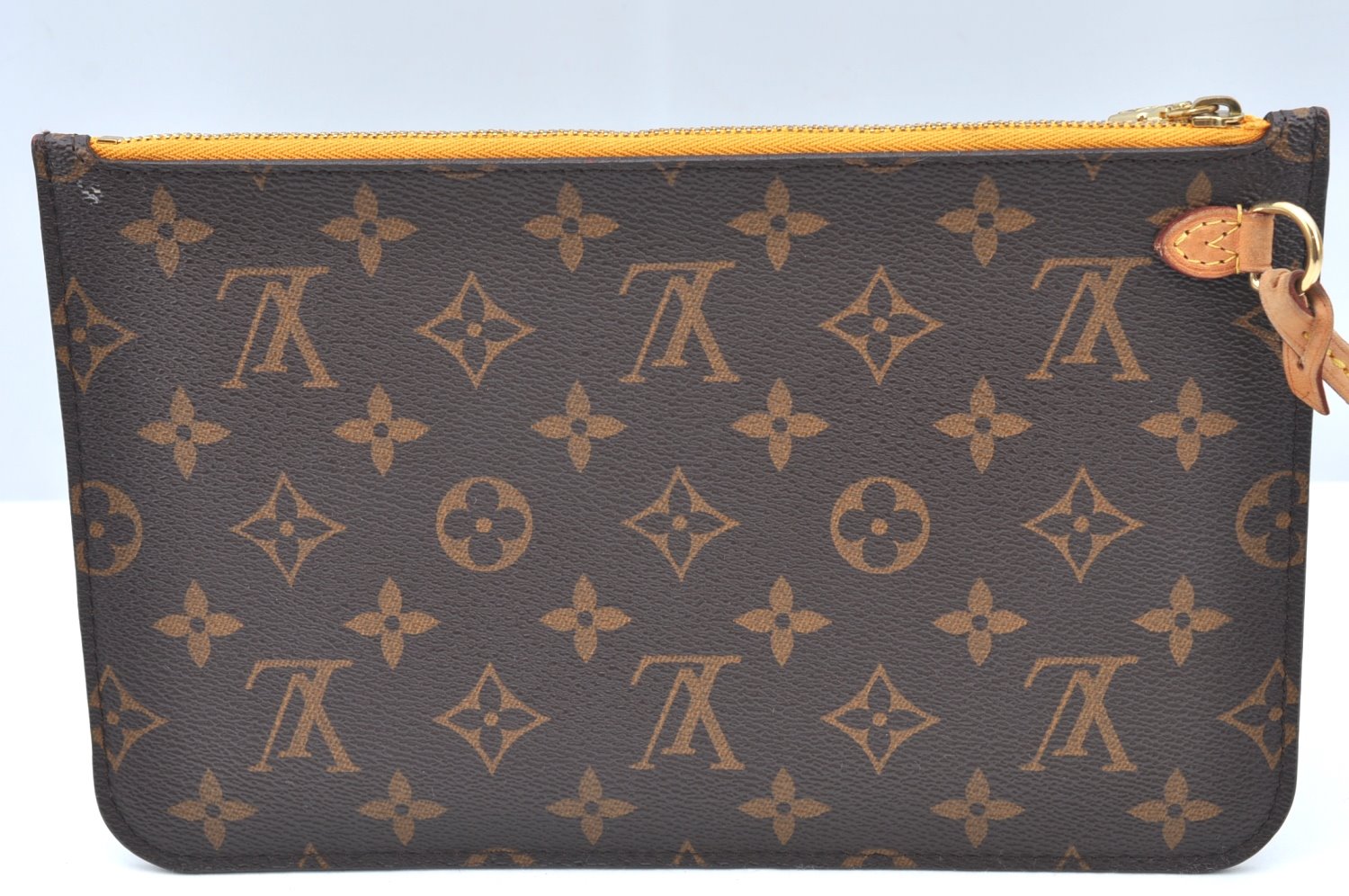 Authentic Louis Vuitton Monogram Neverfull Pouch Purse Clutch Bag Yellow K4416