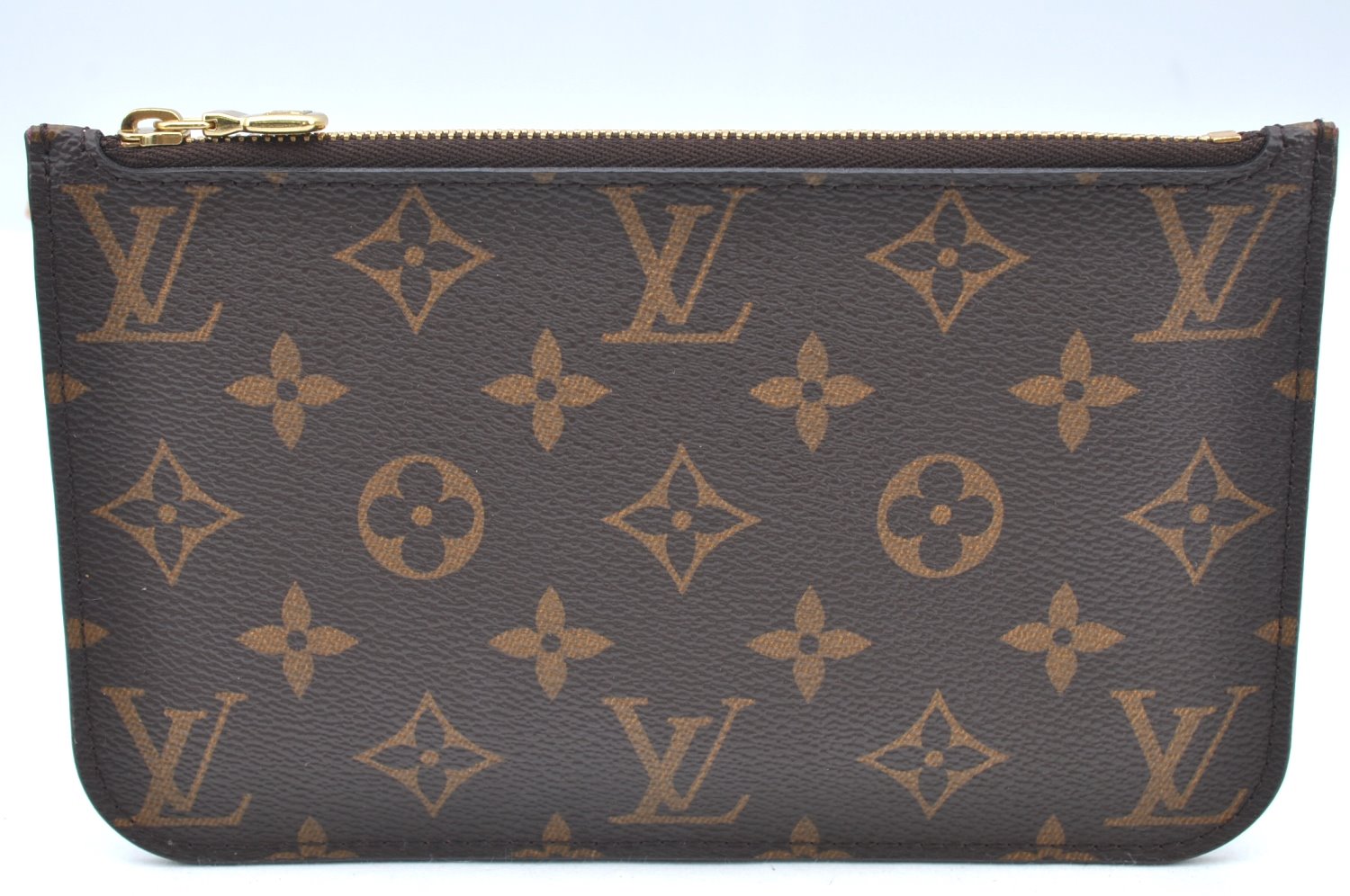 Authentic Louis Vuitton Monogram Neverfull Pouch Purse Clutch Bag LV K4423