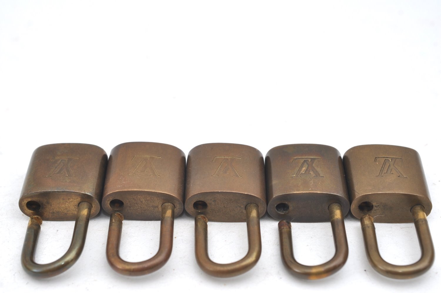 Authentic Louis Vuitton Padlock Gold 10Set LV K4447