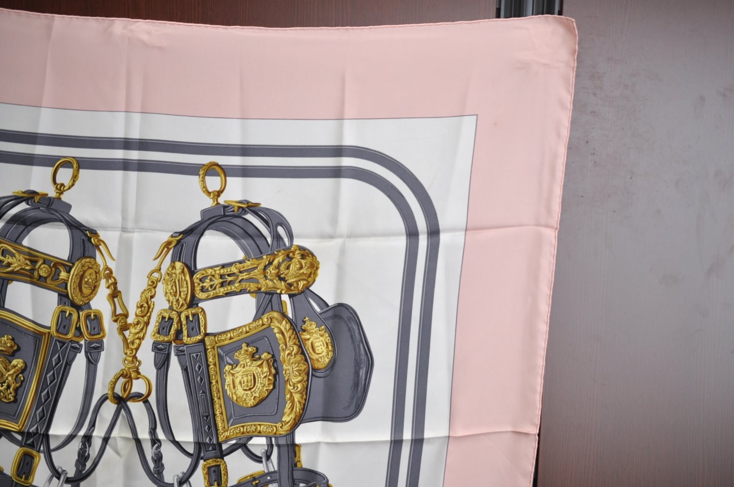 Authentic HERMES Carre 90 Scarf 