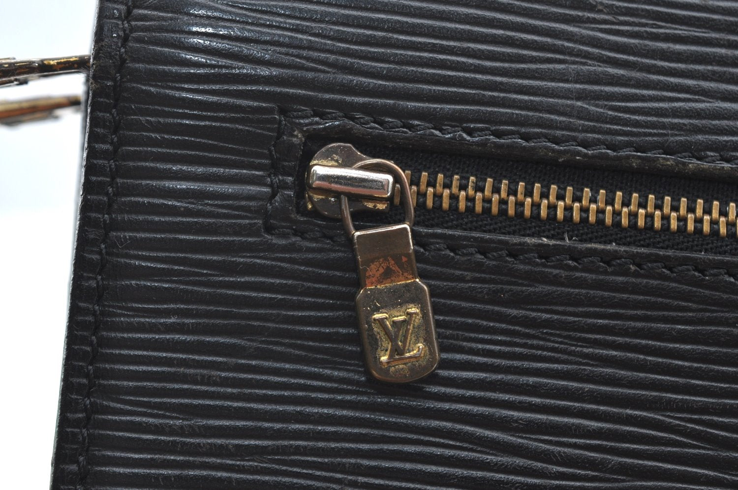 Authentic Louis Vuitton Epi Enghien 2Way Shoulder Clutch Bag M52112 Black K4472