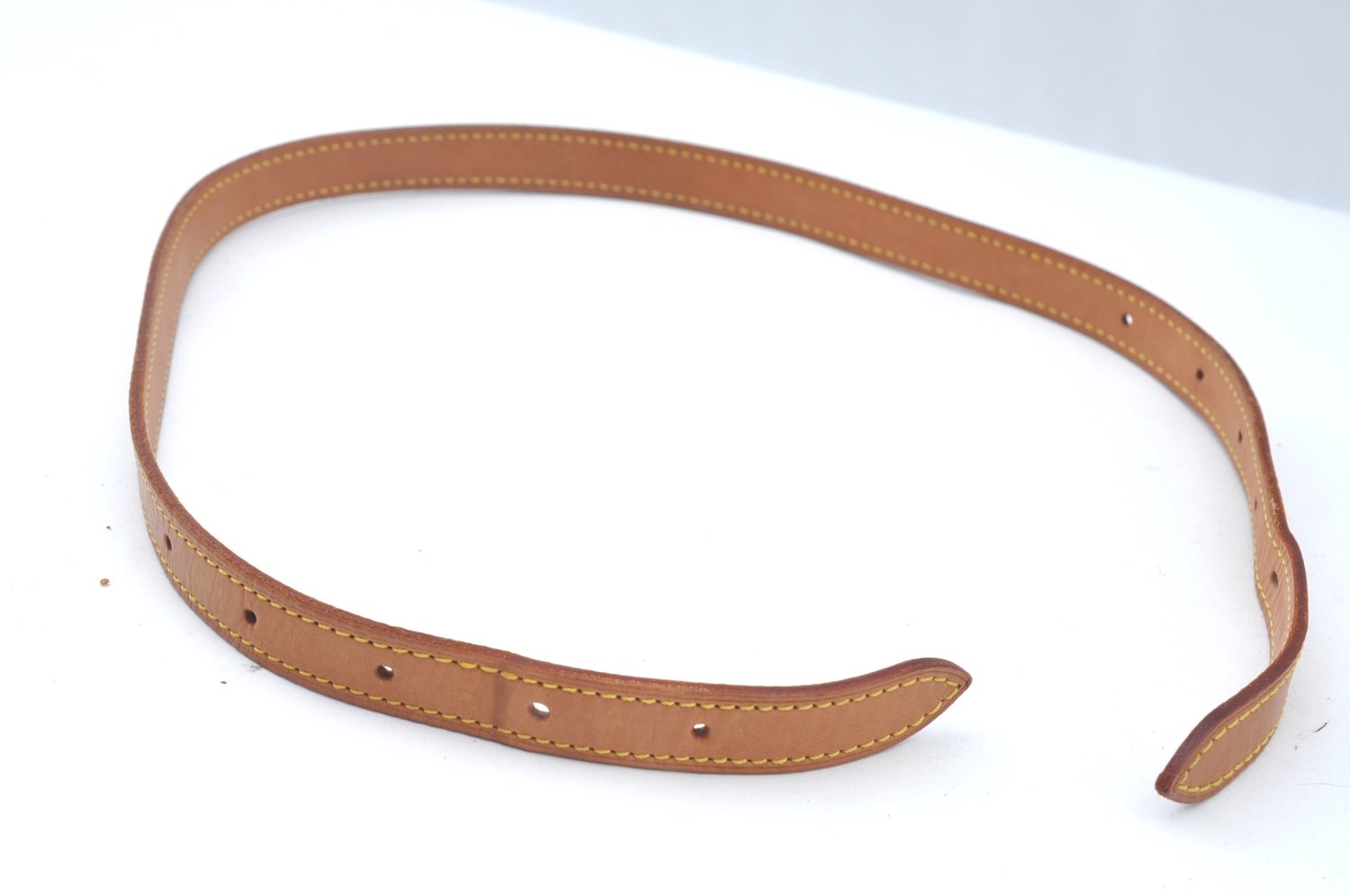 Authentic Louis Vuitton Leather Shoulder Strap For Bucket GM 31.9