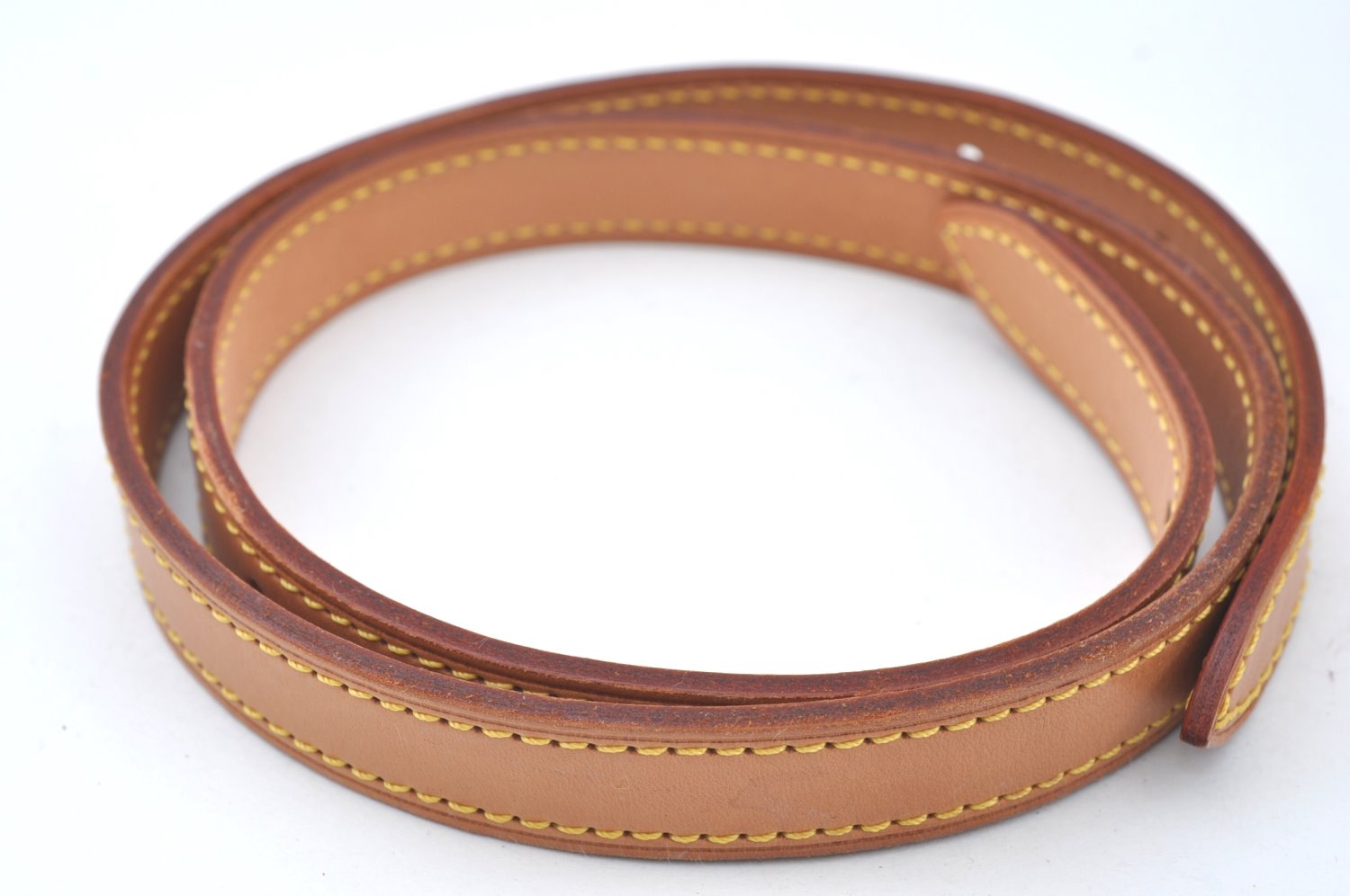 Authentic Louis Vuitton Leather Shoulder Strap For Bucket GM 31.9