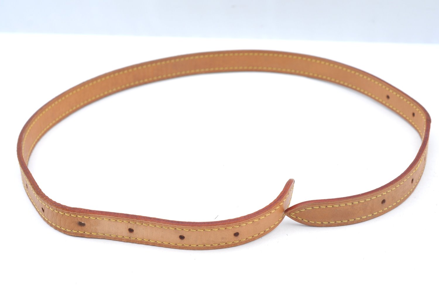 Authentic Louis Vuitton Leather Shoulder Strap For Bucket GM 31.9