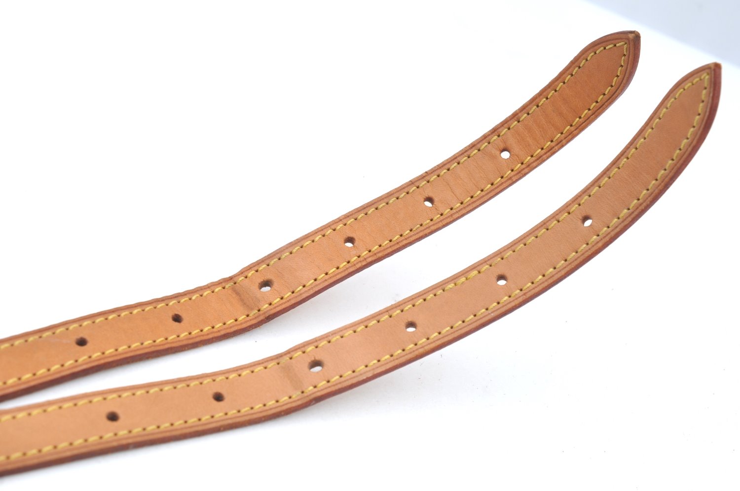 Authentic Louis Vuitton Leather Shoulder Strap For Bucket GM 31.9