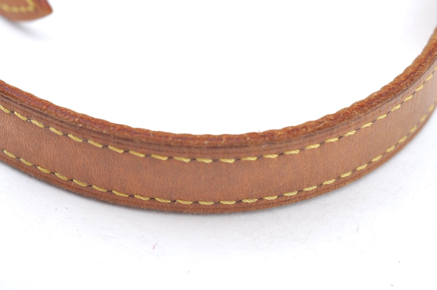 Authentic Louis Vuitton Leather Shoulder Strap For Bucket GM 31.9