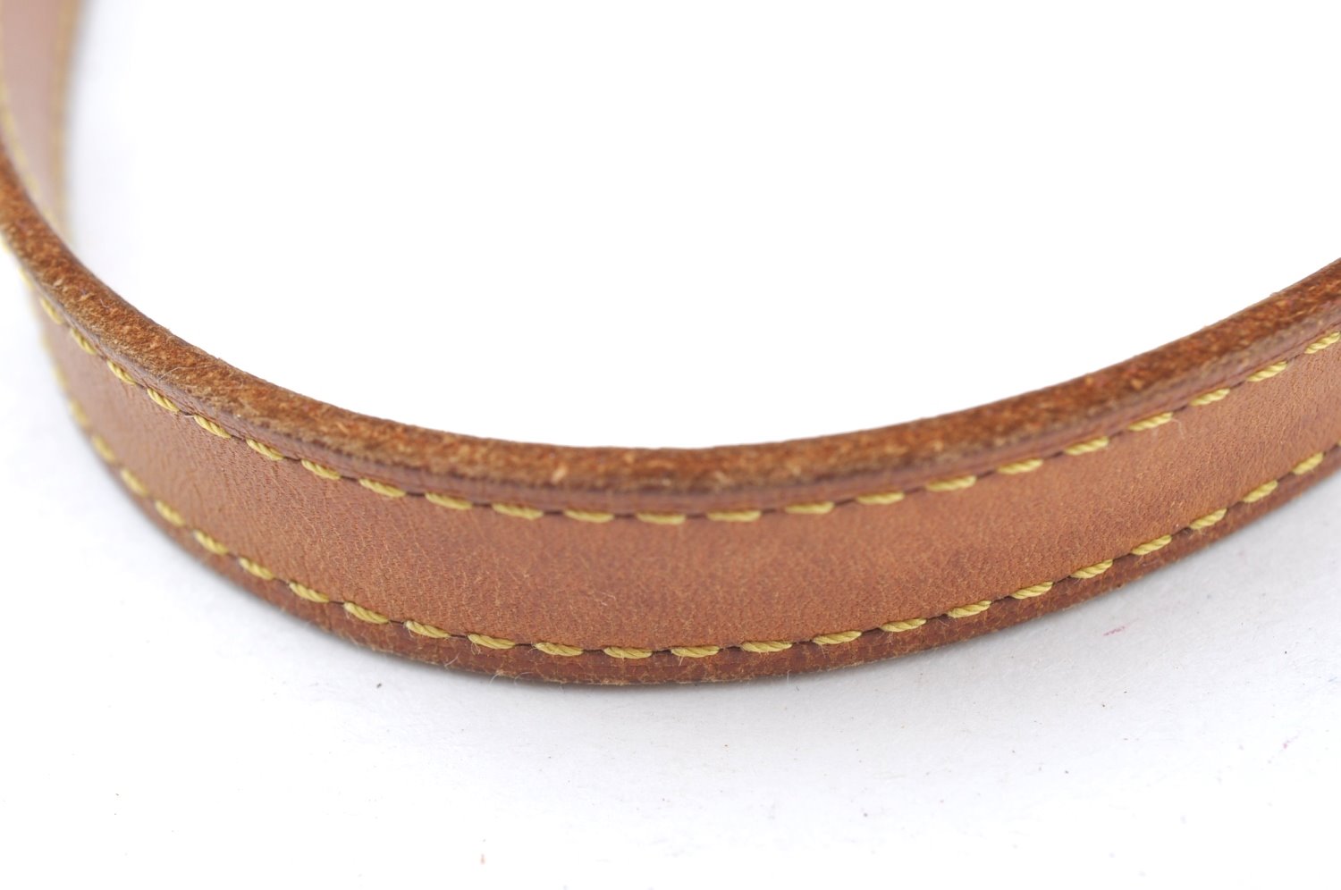 Authentic Louis Vuitton Leather Shoulder Strap For Bucket GM 31.9