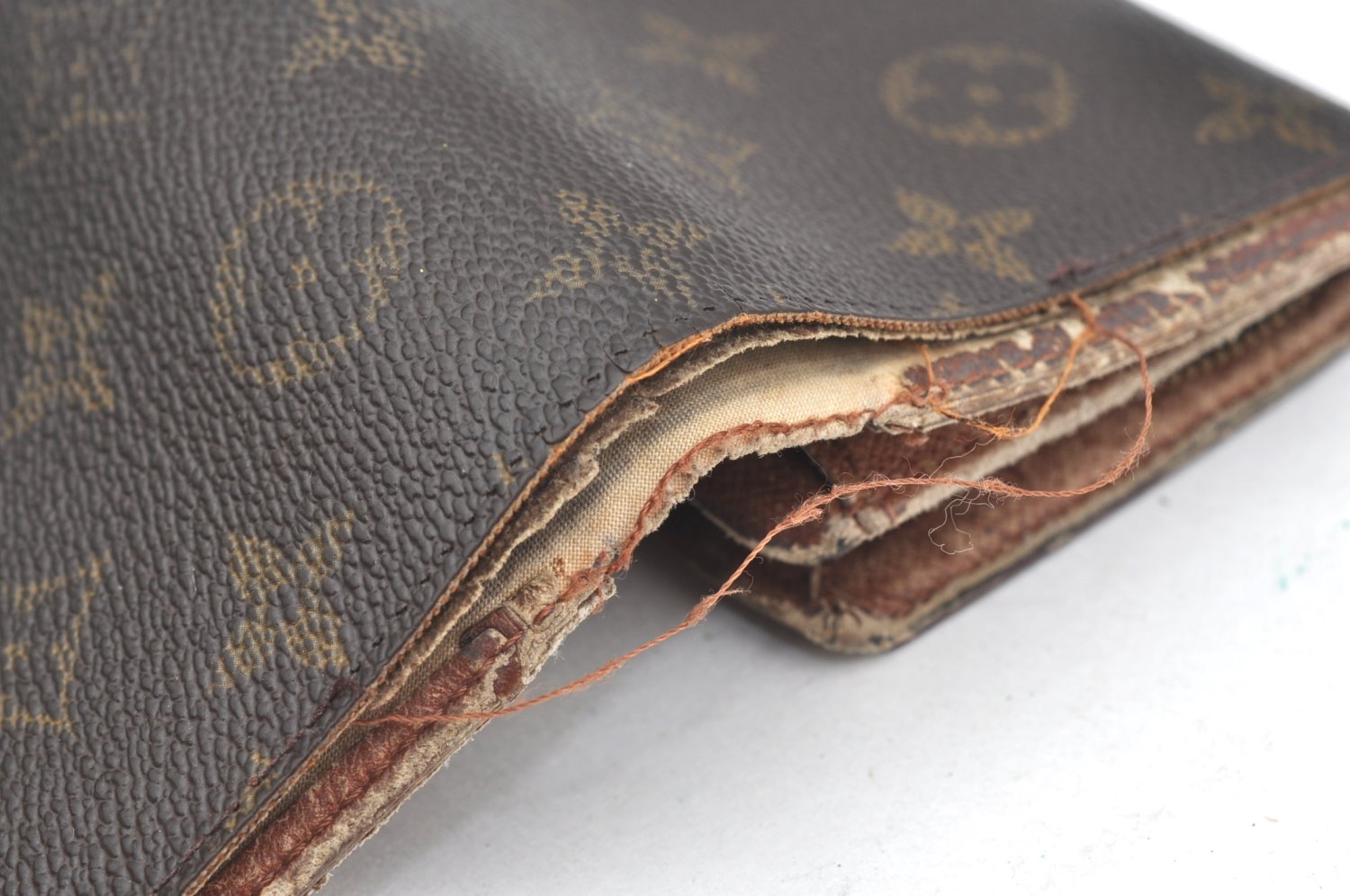 Authentic Louis Vuitton Monogram Porte Monnaie Billets Tresor Wallet Junk K4494