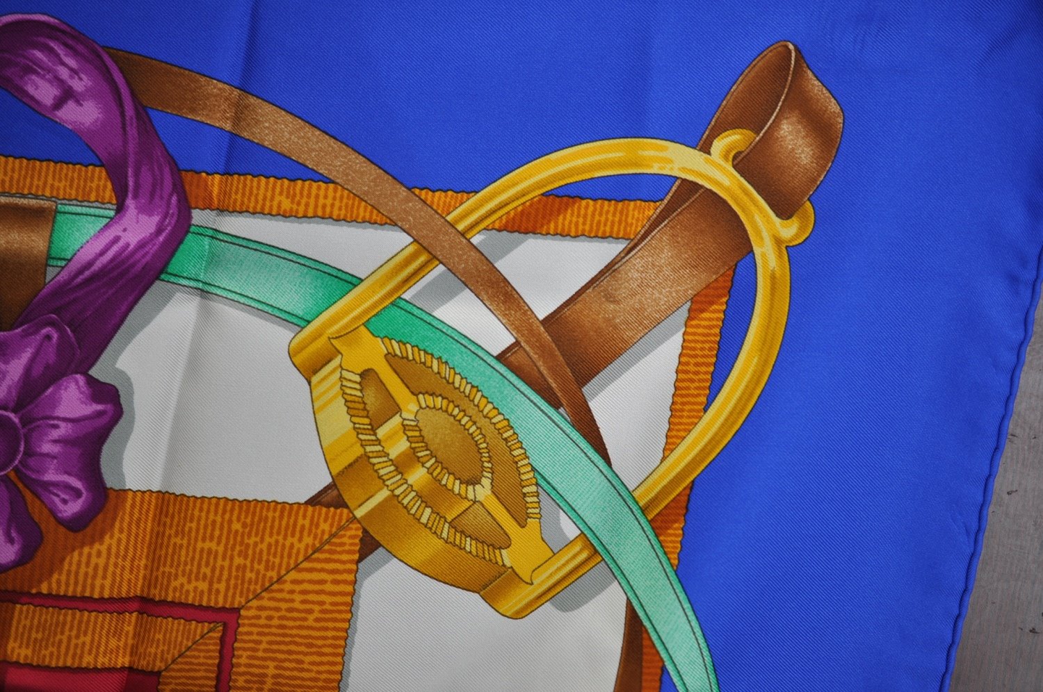 Authentic HERMES Carre 90 Scarf 