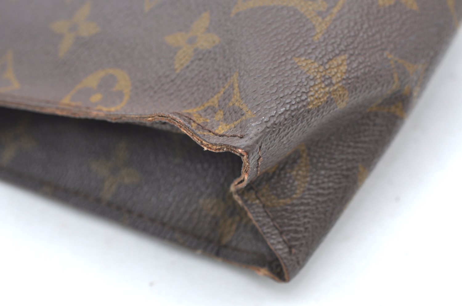 Auth Louis Vuitton Monogram Poche Toilette 26 Cosmetics Pouch Old Model LV K4514