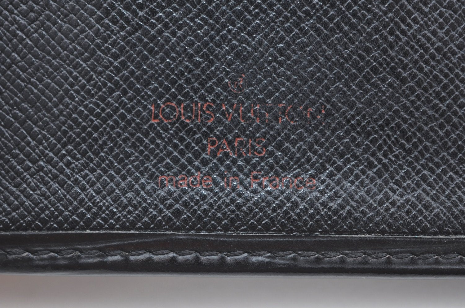 Authentic Louis Vuitton Epi Portefeuille Marco Wallet Black M63652 LV K4518