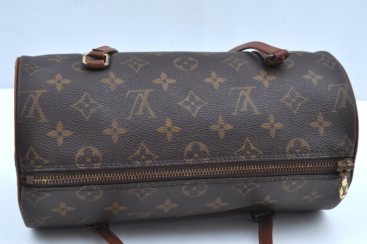 Authentic Louis Vuitton Monogram Papillon 26 Hand Bag Old Model LV K4523