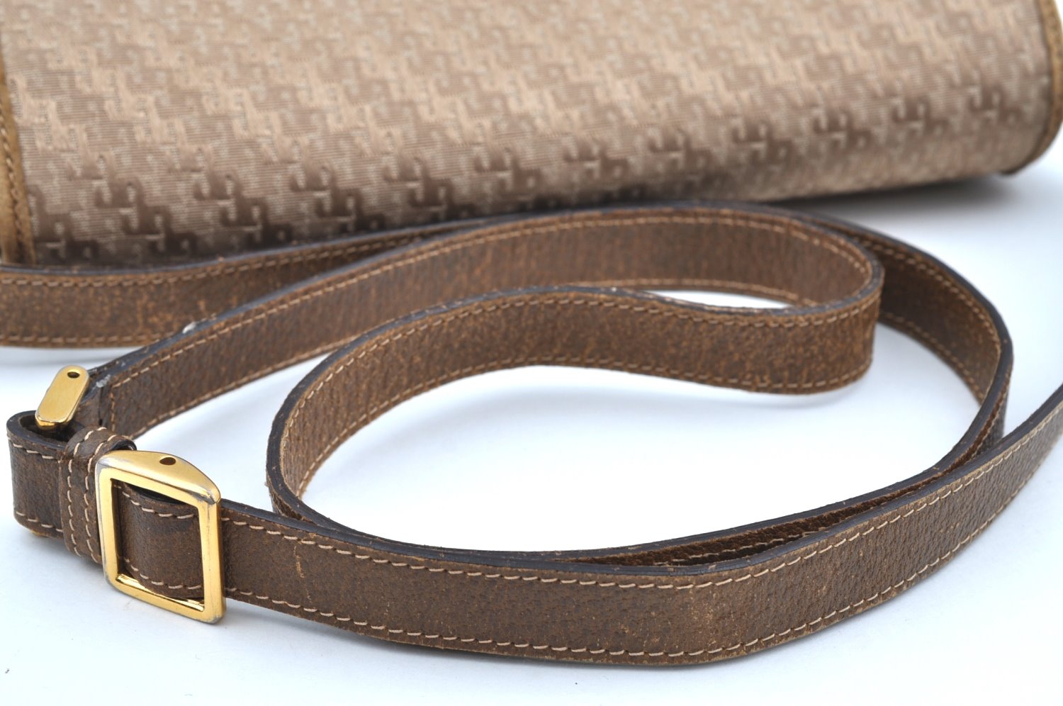 Authentic GUCCI Shoulder Cross Body Bag Purse Canvas Leather Brown K4547