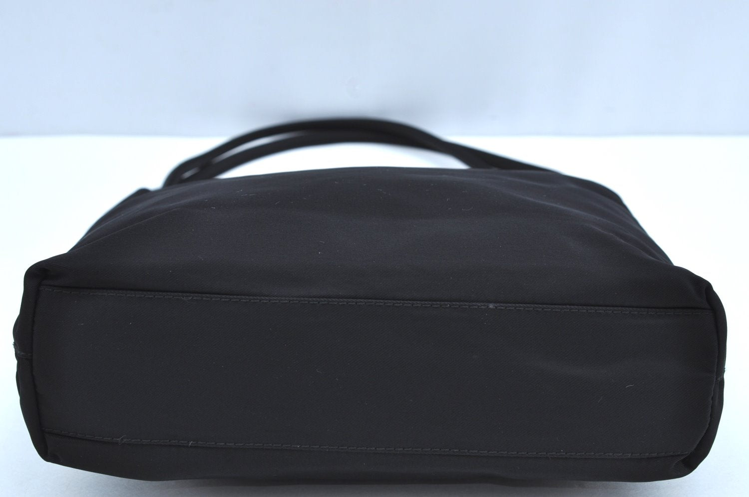 Authentic PRADA Nylon Tessuto Leather Shoulder Hand Bag Purse Black K4549