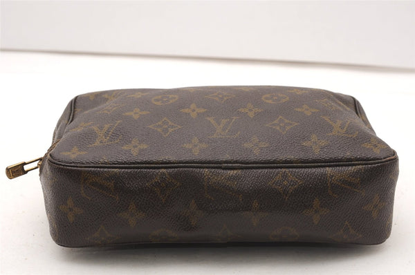 Auth Louis Vuitton Monogram Trousse Toilette 23 Clutch Hand Bag M47524 LV K4577